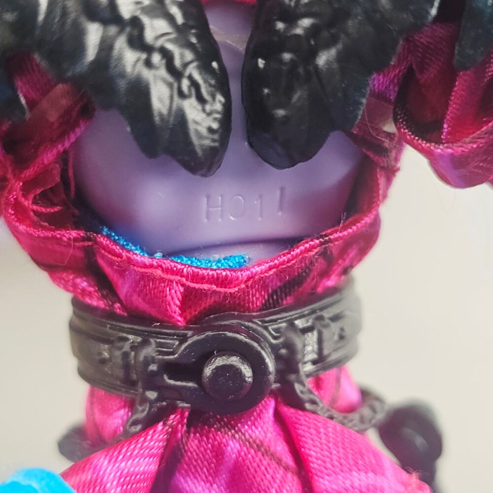 Monster High Freaky Fusion Avea Trotter Collectible Doll Hybrid G1 2013 Centaur - Picture 9 of 9